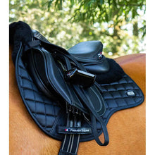 Load image into Gallery viewer, Capella Close Contact Merino Wool GP/Jump Square