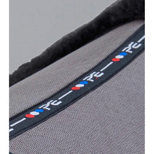 Load image into Gallery viewer, Close Contact Airtechnology Shockproof Wool Saddle Pad - GP/Jump Square