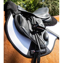 Load image into Gallery viewer, Close Contact Airtechnology Shockproof Wool Saddle Pad - GP/Jump Square