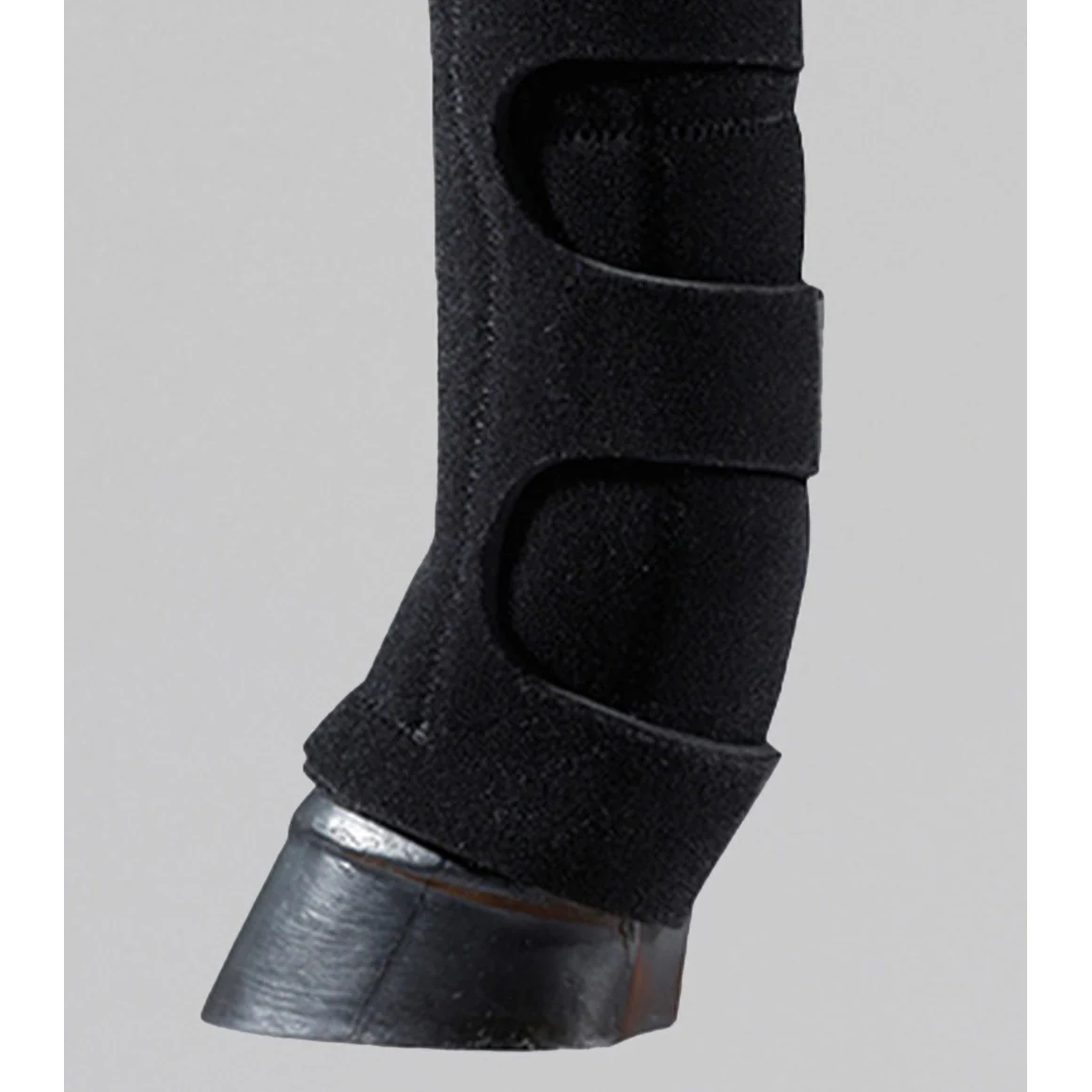 9 Pocket Horse Ice Boots