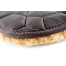 Load image into Gallery viewer, E.A Mattes Dog Bed "Snoopy"