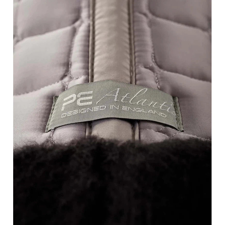 Atlantis Close Contact Satin Wool GP/Jump Square