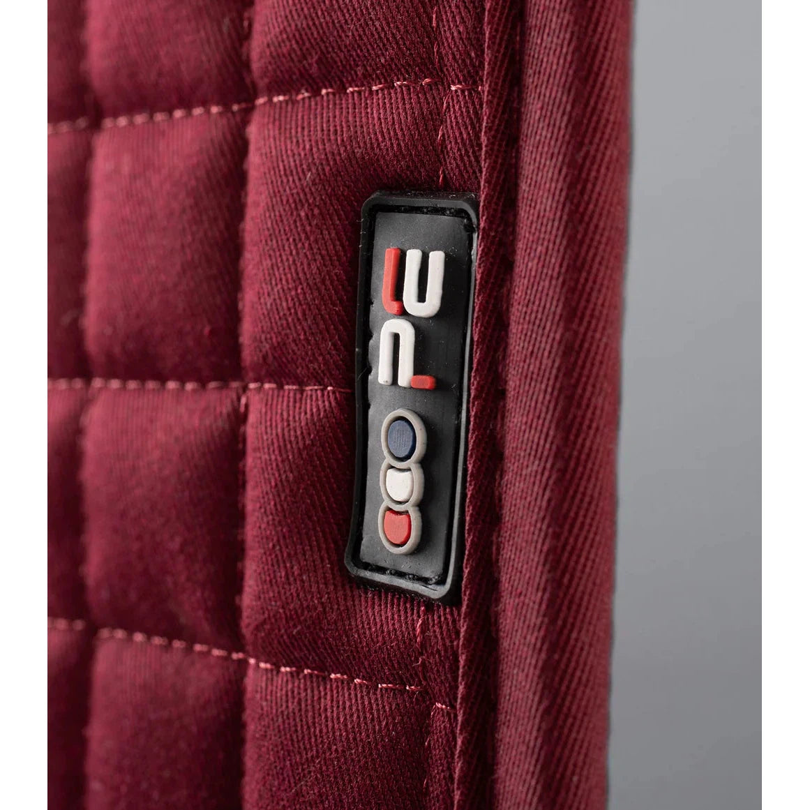 Close Contact Cotton Dressage Saddle Pad