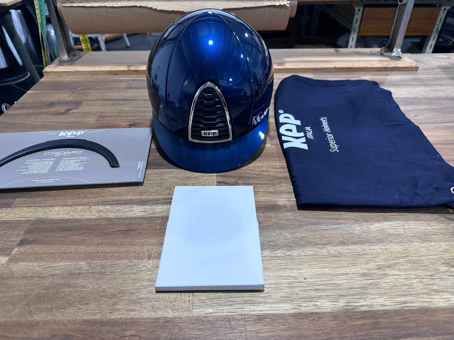 Cromo 2.0 Helmet - Shine Blue - Medium Shell