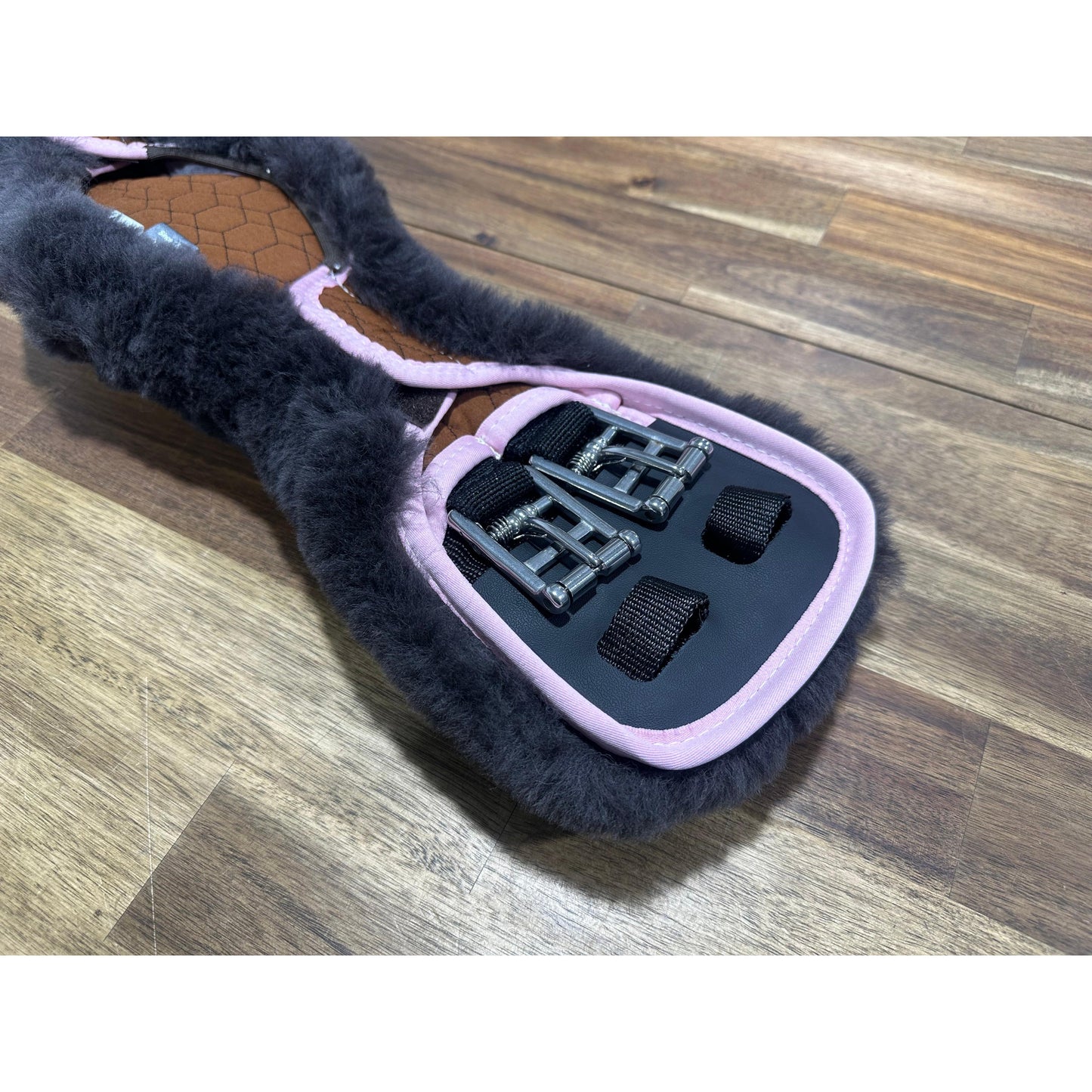 Design your own E.A Mattes Short Girth (Quilt)