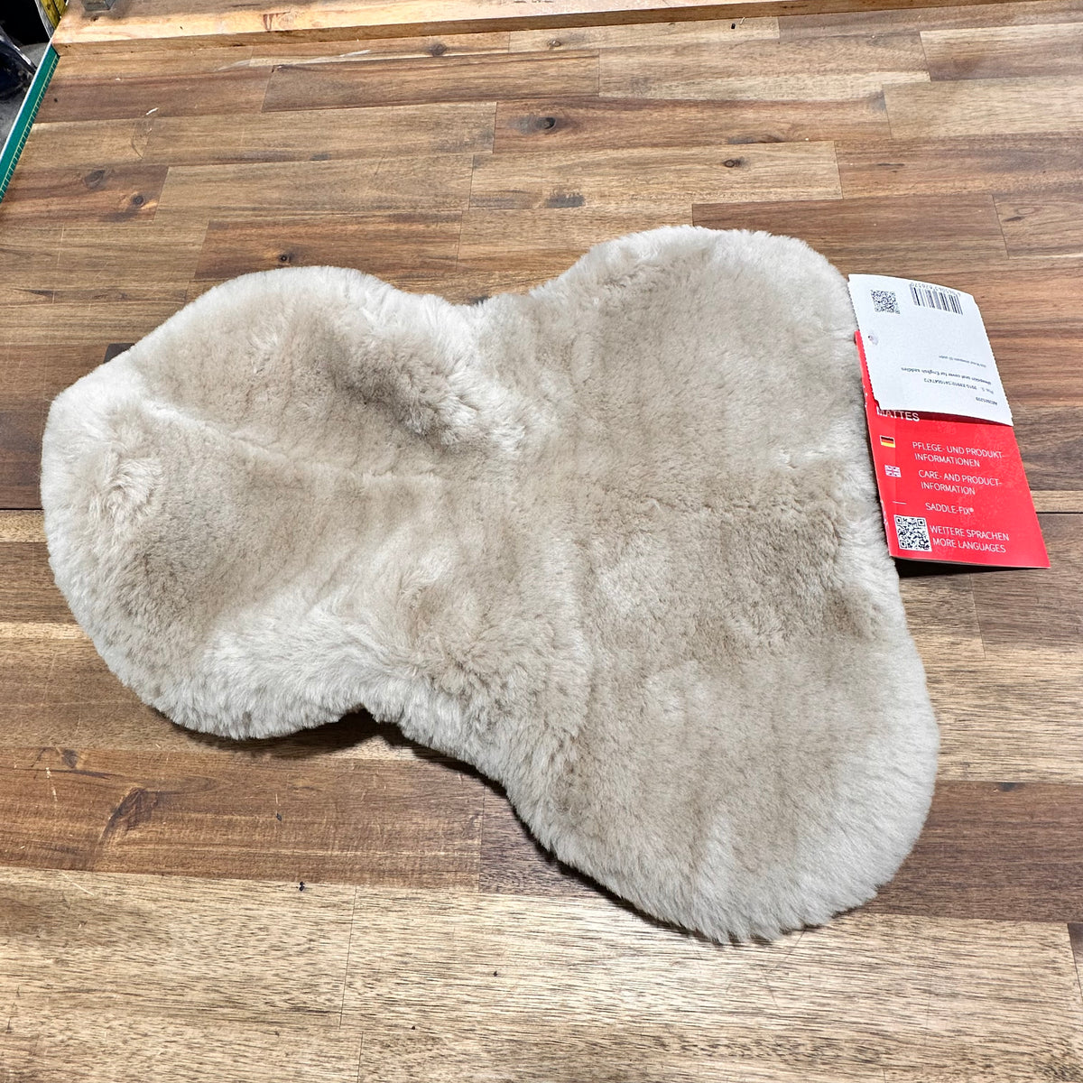Lambskin seat saver - English Saddle
