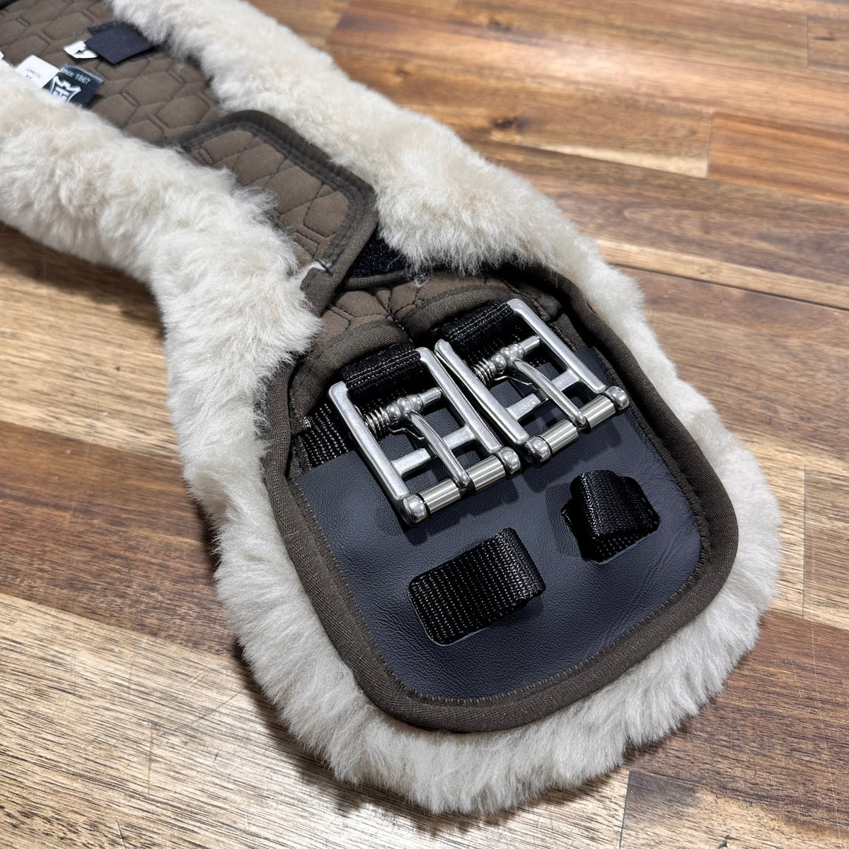 Design your own E.A Mattes Short Girth (Quilt)