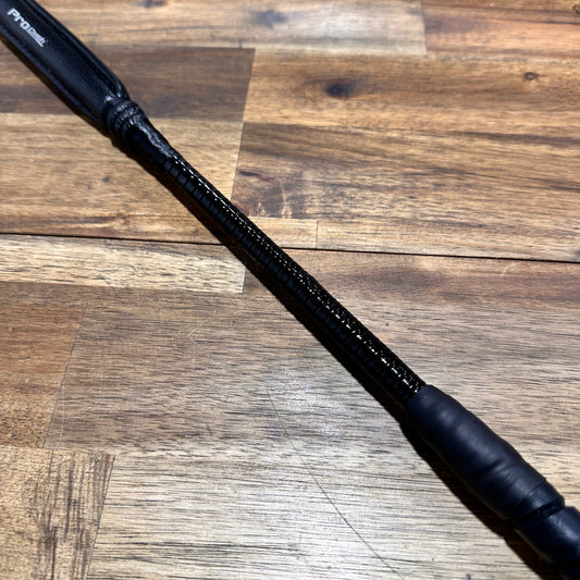 Black ProCush Flat Race Whip