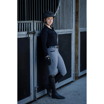 DW Endura Gunsmoke Grey Breech - Full Seat Grip