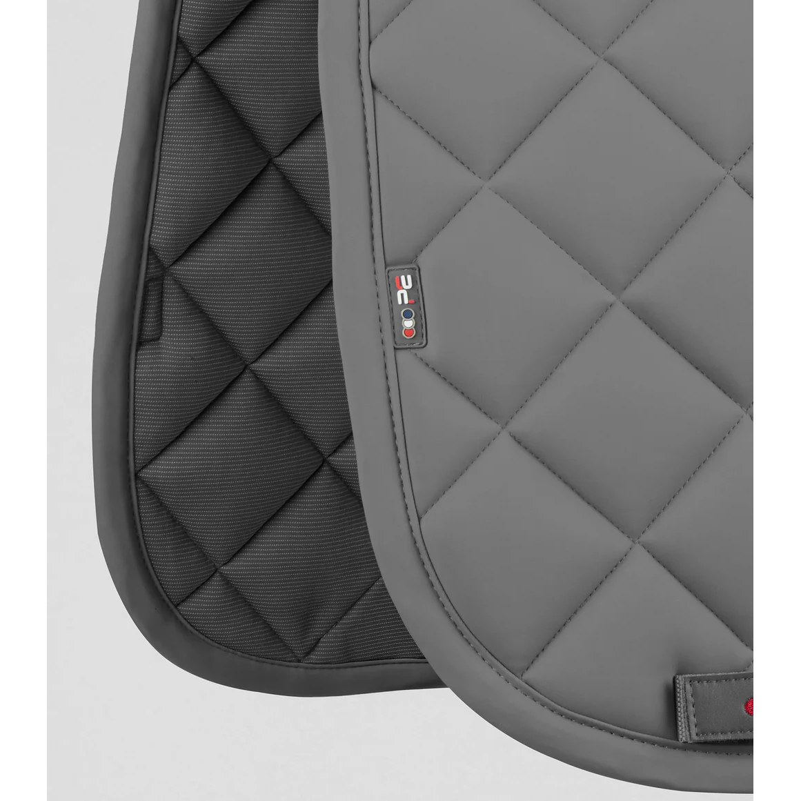 Atlas Close Contact Dressage Square