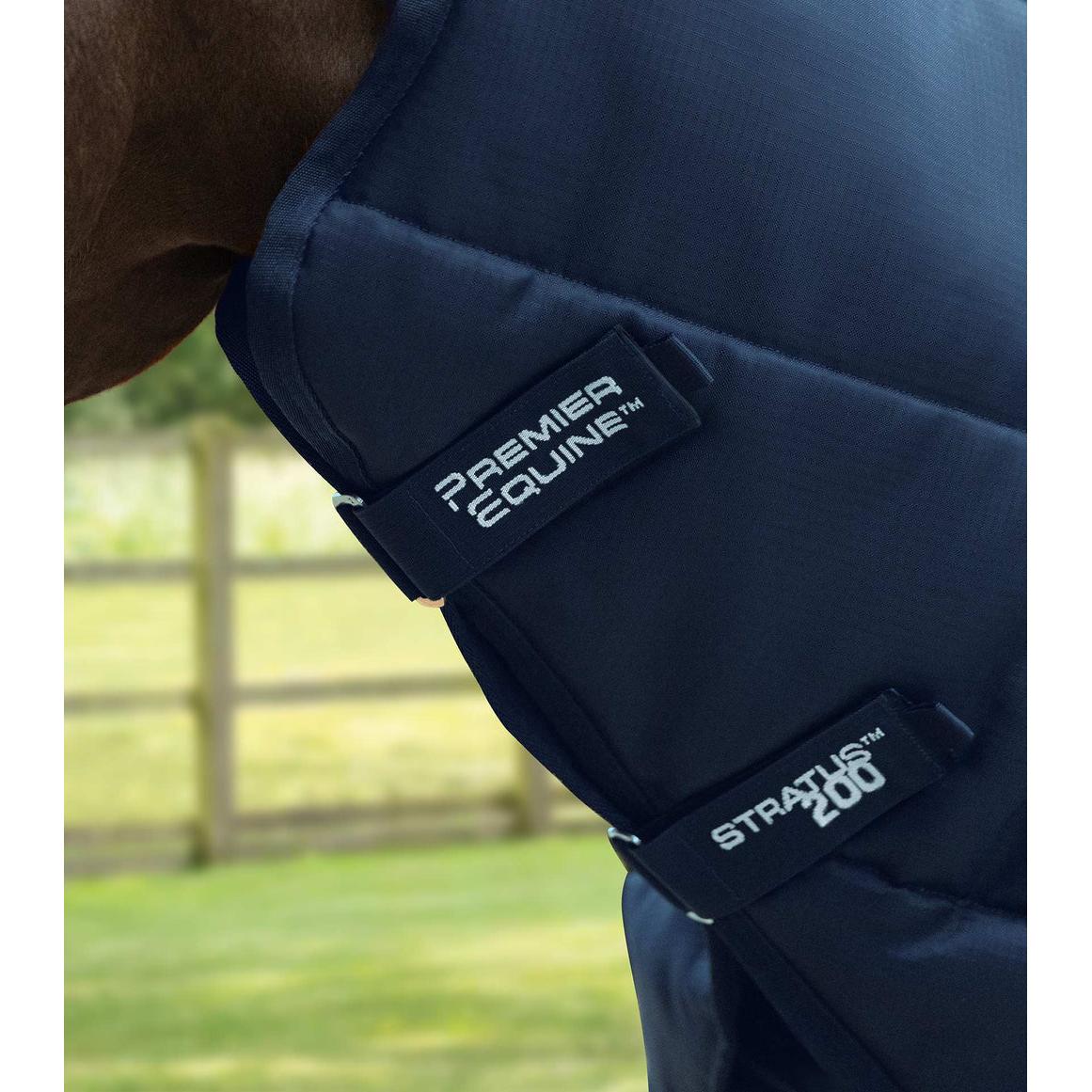 Stratus Stable Rug 200g with Neck Cover