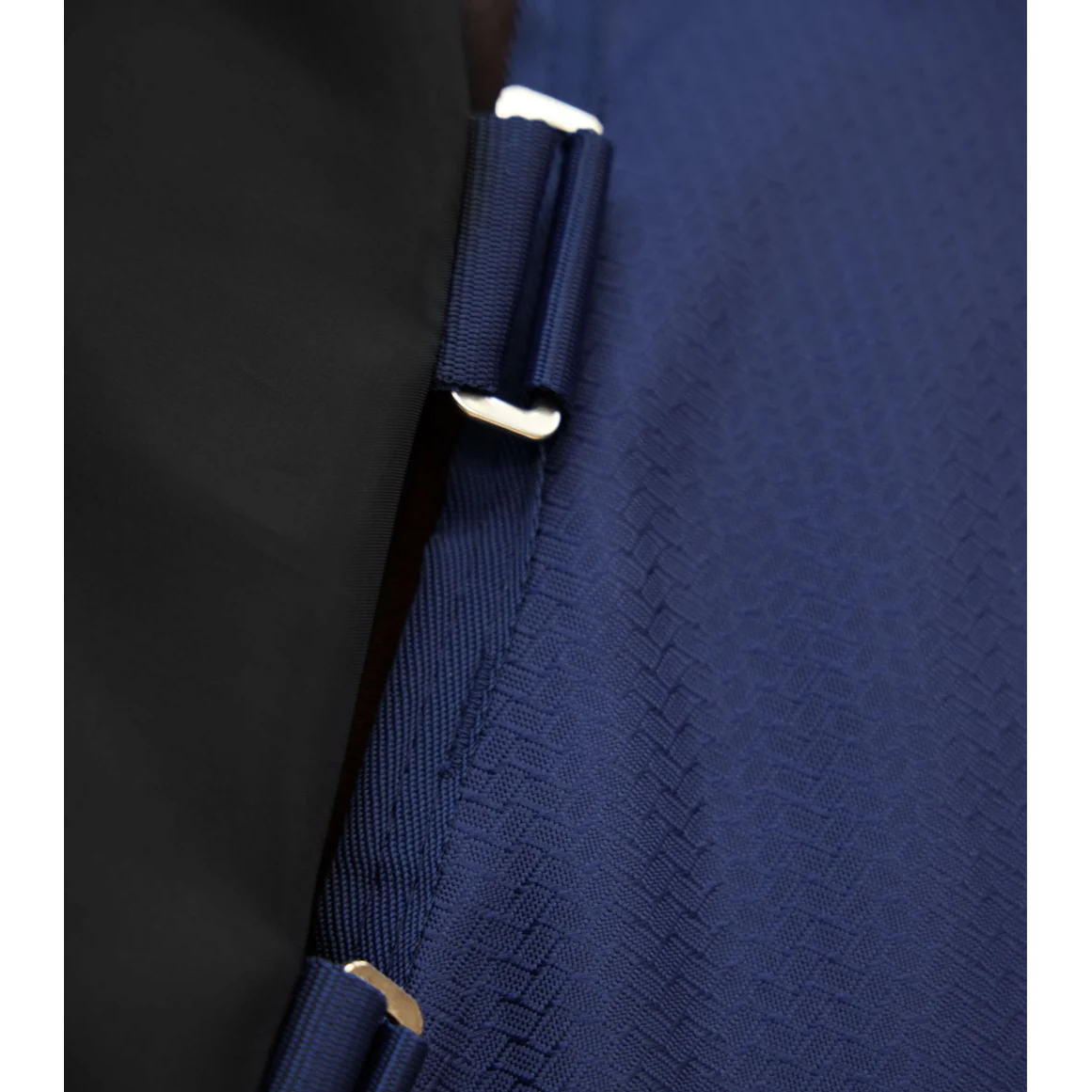 Stratus 600D Series 0g Turnout Rug with Classic Neck Cover