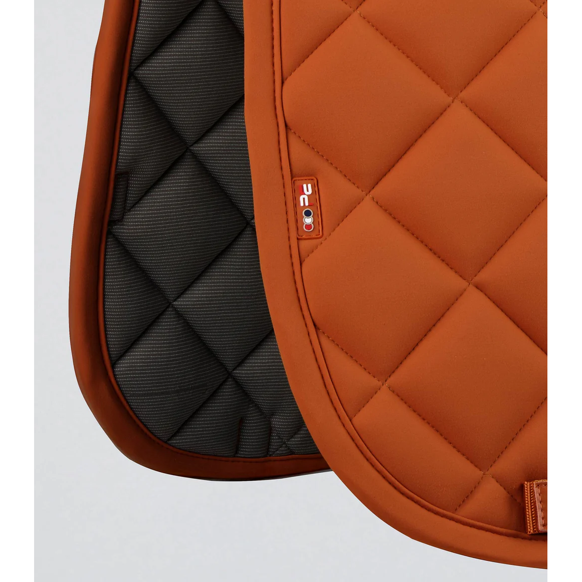 Atlas Close Contact Dressage Square