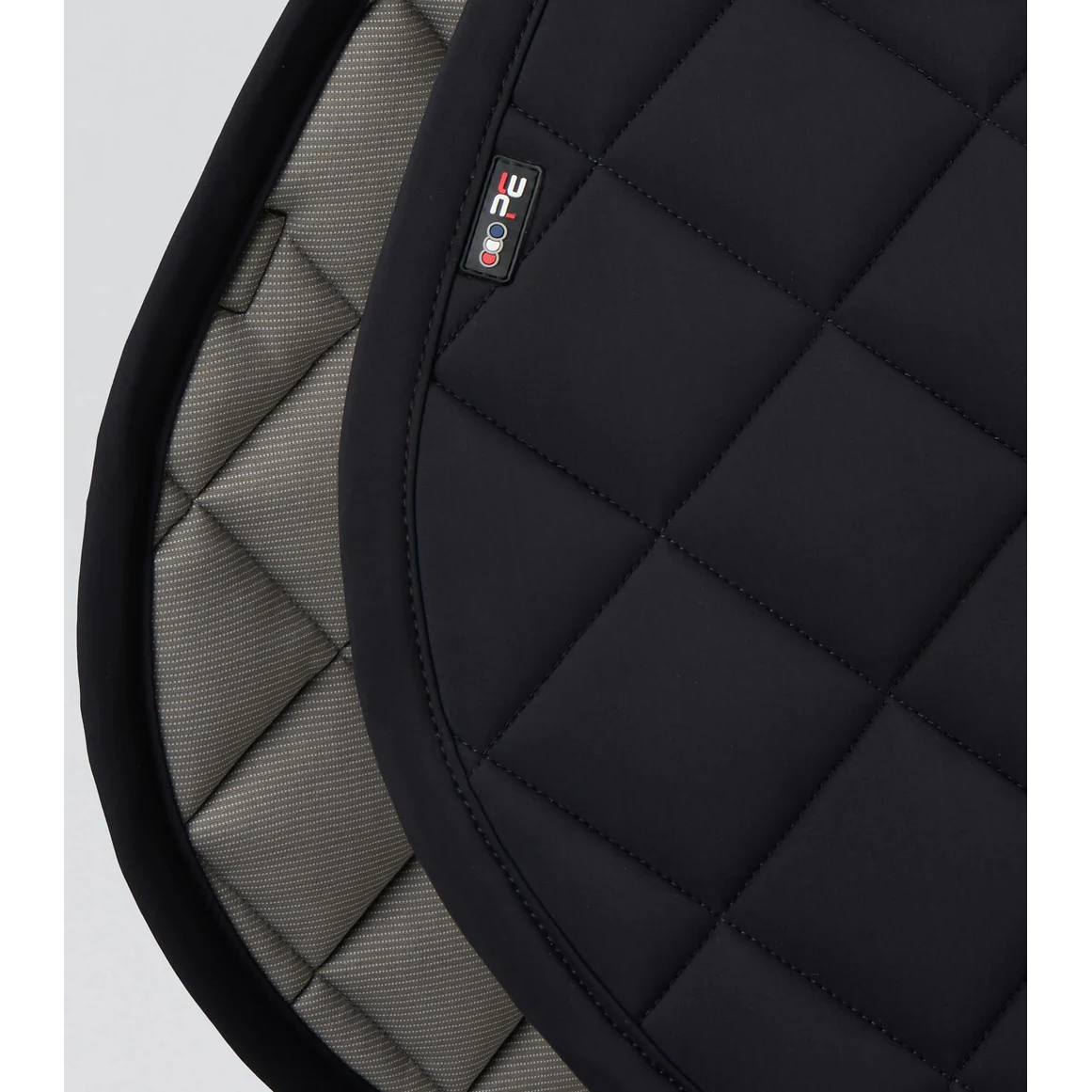 Atlas Close Contact GP/Jump Square