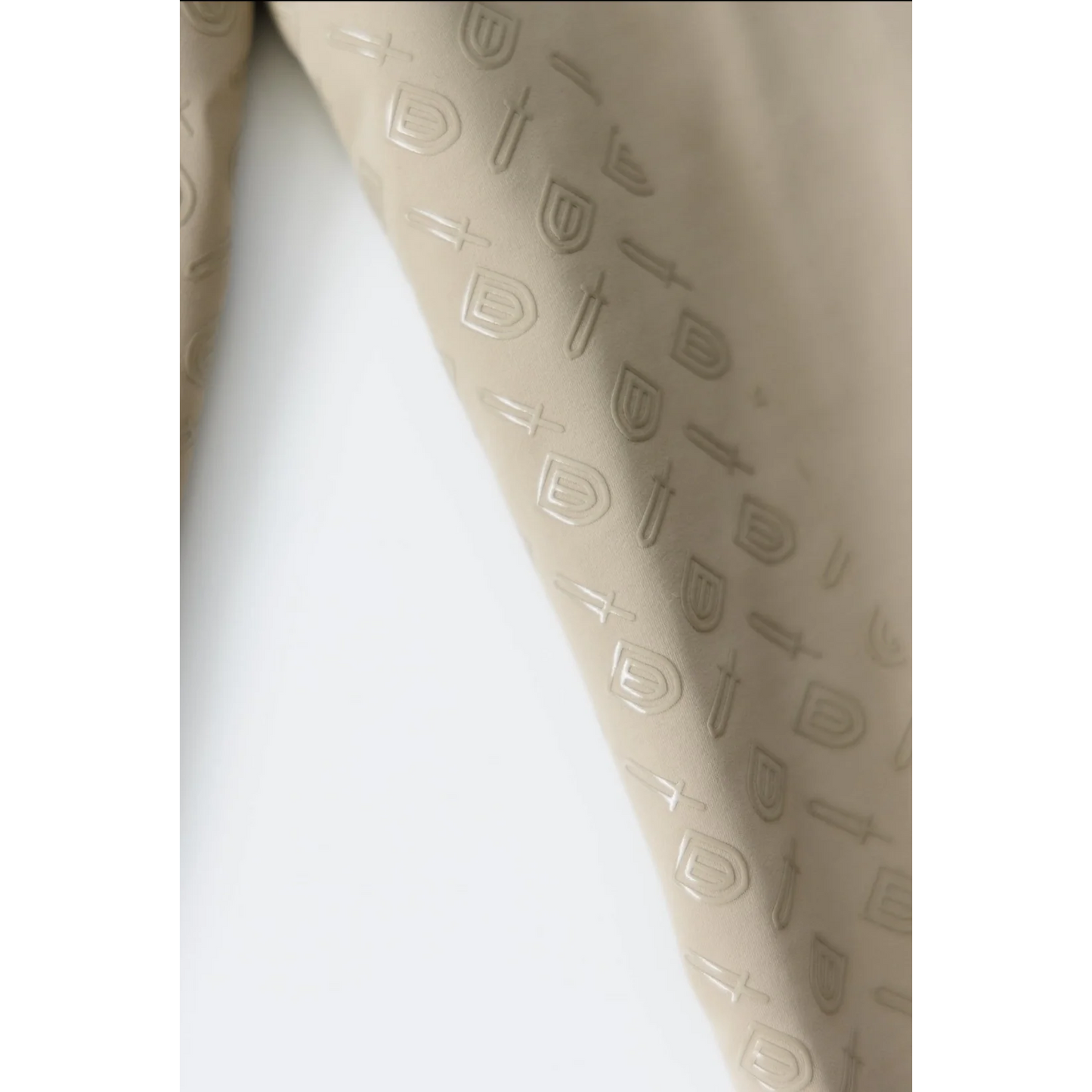 DW Endura Basic-B Breech - Full Seat Grip