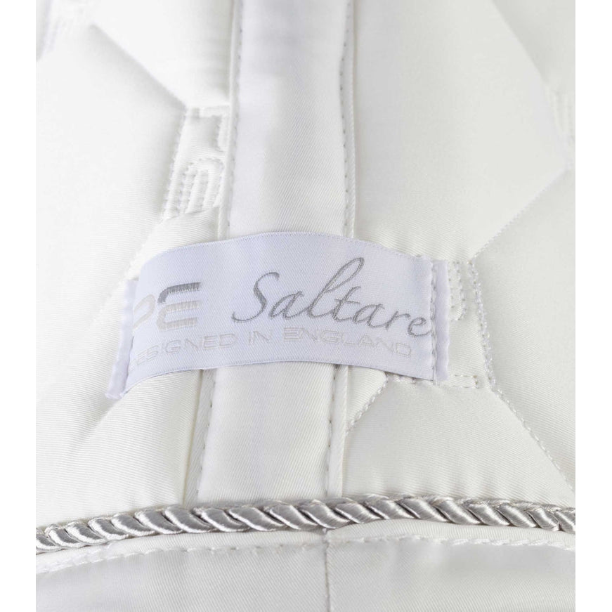 Saltare Close Contact Dressage Square