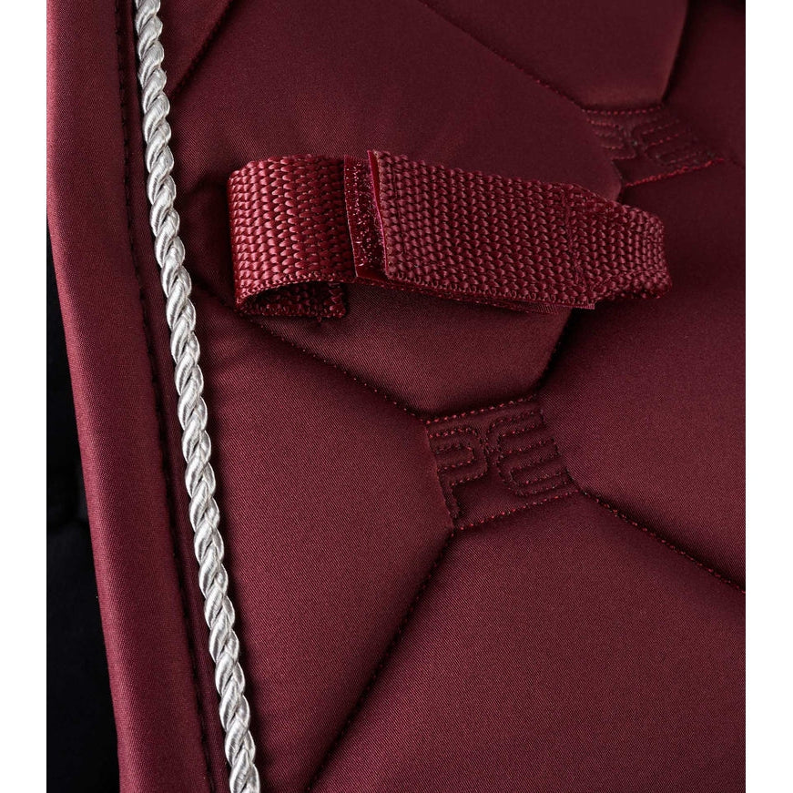 Saltare Close Contact Dressage Square