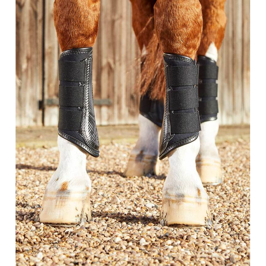 Carbon Air-Tech Single Locking Brushing Boots