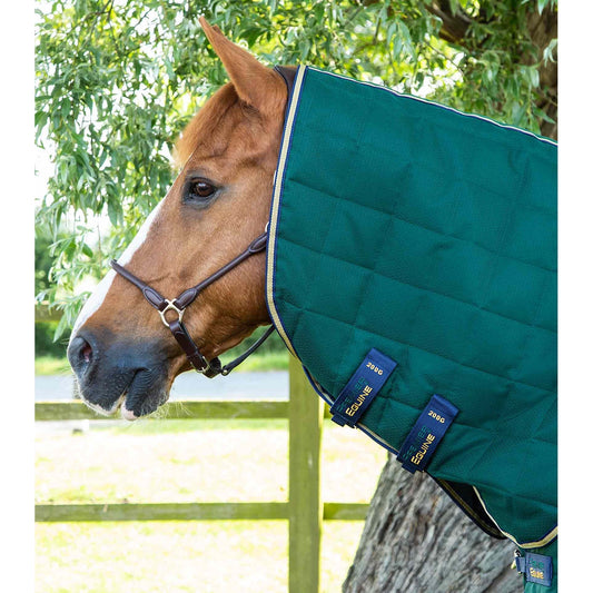 Lucanta 200g Stable Rug with Neck Cover